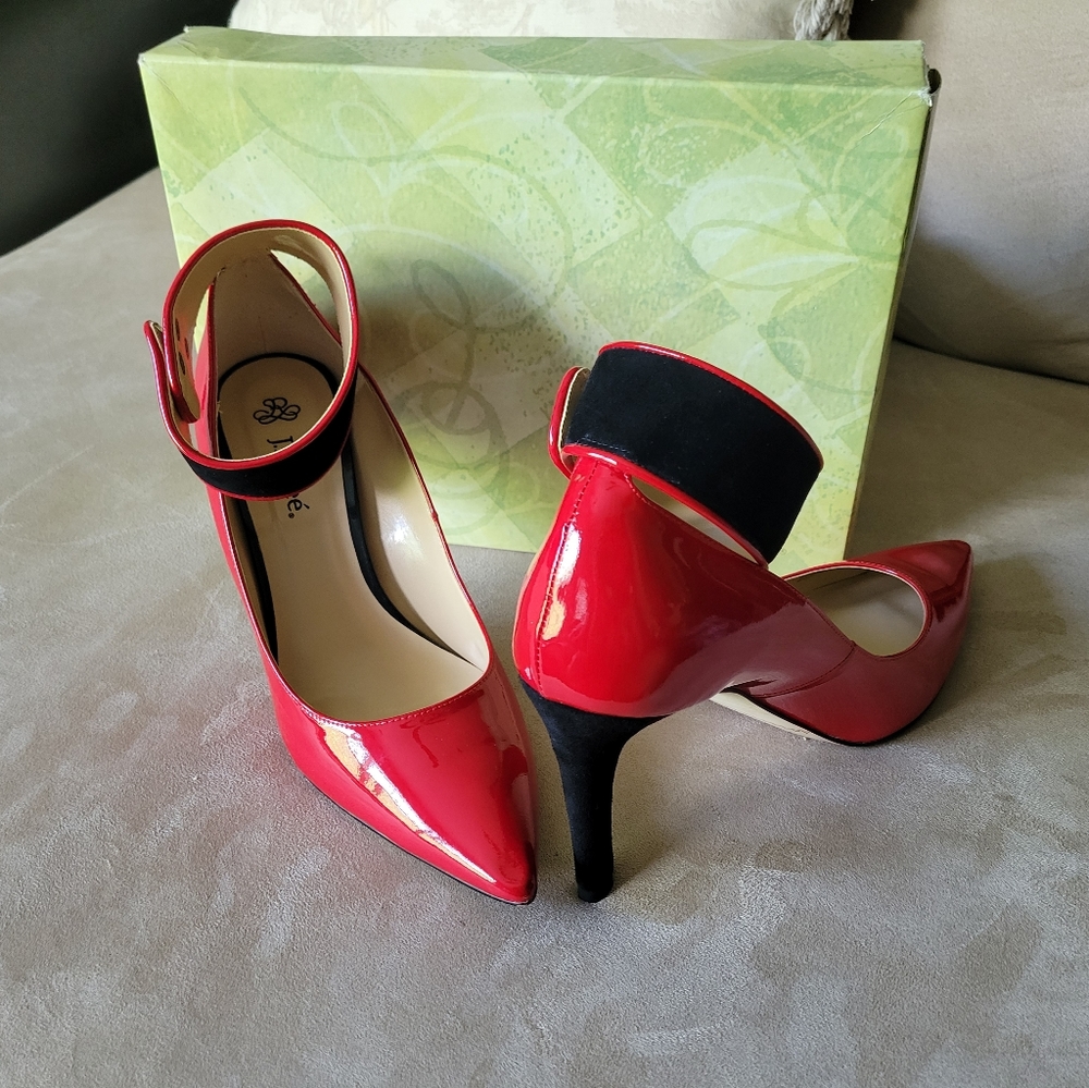 Deep Red/Black Heels 10W 2and1/2 inch heel